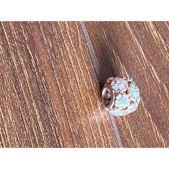 Pandora authentic rose white primerose meadow charm. jewelry bracelet - Picture 4 of 5